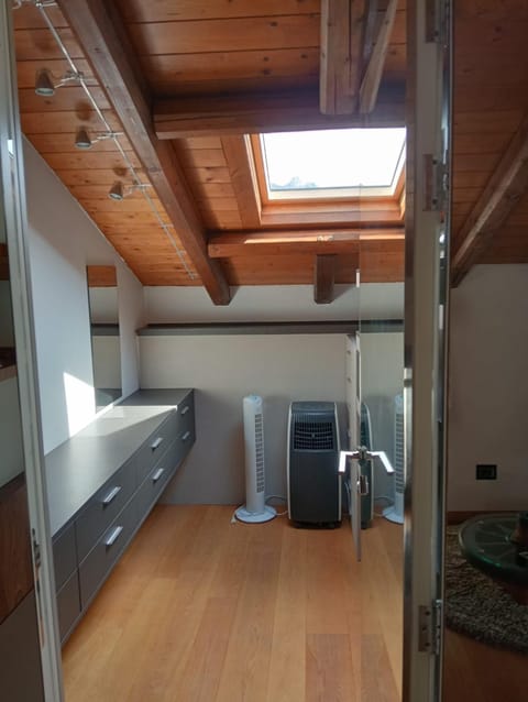 Elis Home-Cascina di charme con parcheggio- tra Como e Bellagio House in Province of Lecco