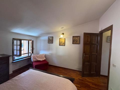 Casetta con camino in centro House in Pescasseroli