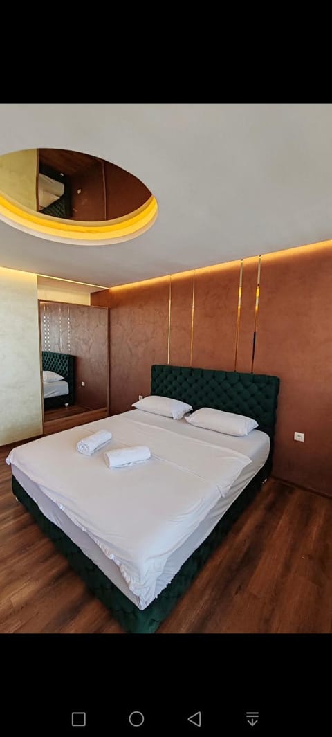 Princ lux spa with sauna and jacuzzi Apartment in Novi Sad