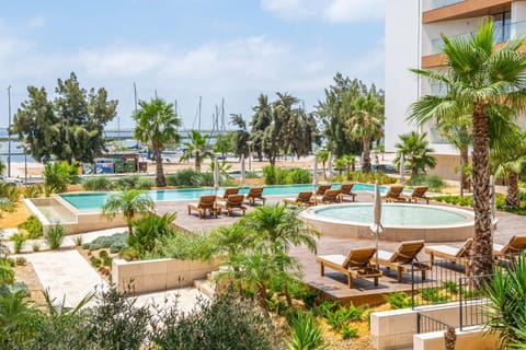 Day, Natural landscape, Garden, Garden view, Pool view, Swimming pool, sunbed