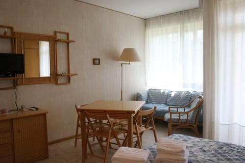 Monika Holiday 515 Bianca Lake Apartment in Garda