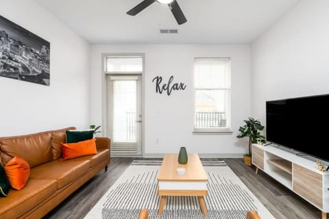 Affordable Private Room Apartment in Indiana