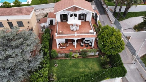 Property building, Bird's eye view, Garden, Garden view