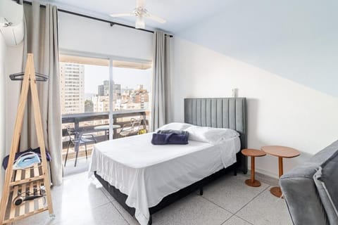 Bed, Living room, Bedroom