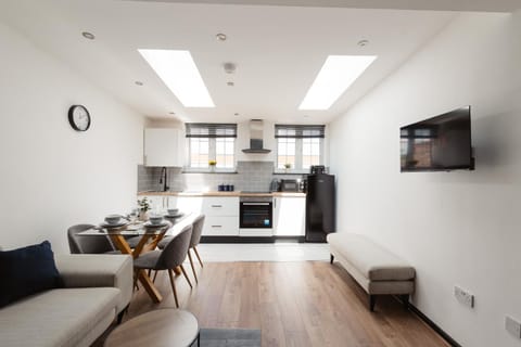 TV and multimedia, Living room, kitchen