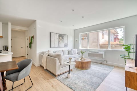 N Portland Condo - Walk to Food Bars Music House in Portland