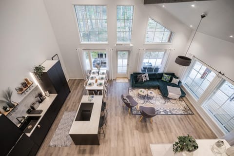TV and multimedia, Living room, Seating area