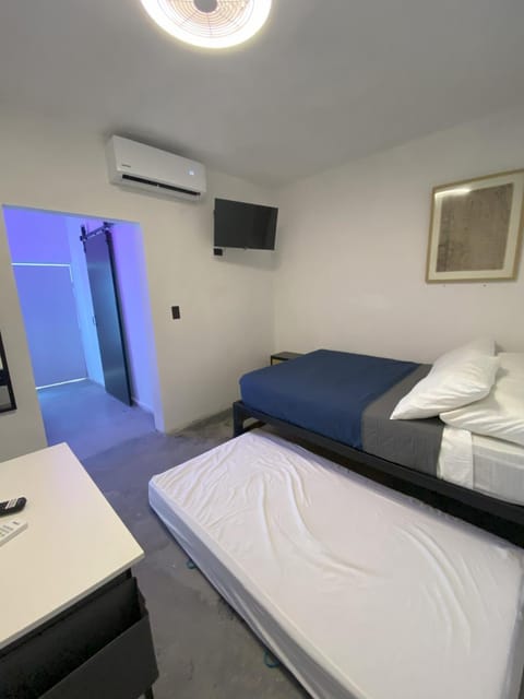 Bed, TV and multimedia, Bedroom, air conditioner