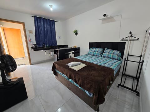 Bed, Living room, Photo of the whole room, Seating area, Bedroom, towels