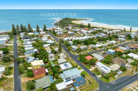 Property building, Bird's eye view, Beach, Location