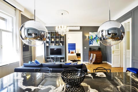 TV and multimedia, Living room