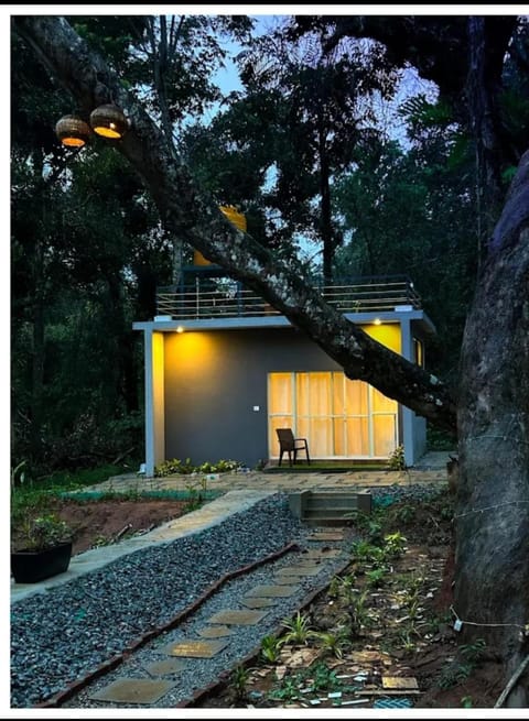 Property building, Night