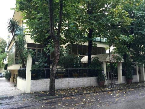 Facade/entrance, Day, Other