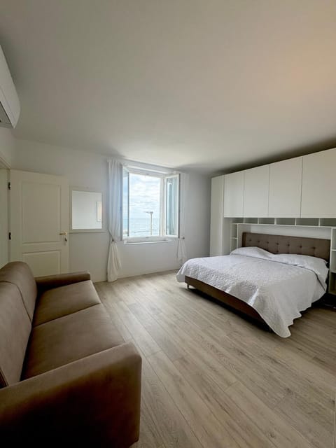 Vista Mare Apartment in Marina di Pisa