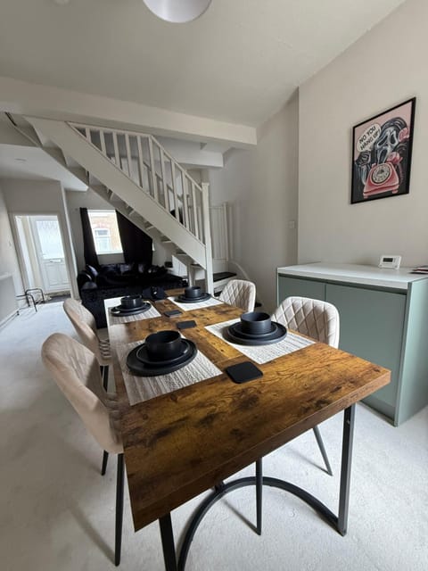 Luxury home - Long stays welcome Apartment in Grimsby