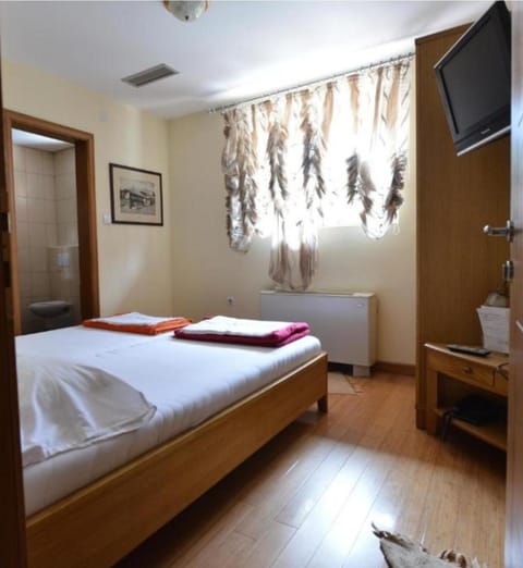 Motel Kneginja Motel in Zlatibor District, Serbia