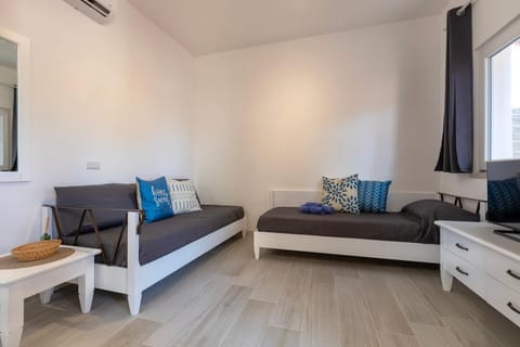 Calarossa Beach House Apartment in Sardinia