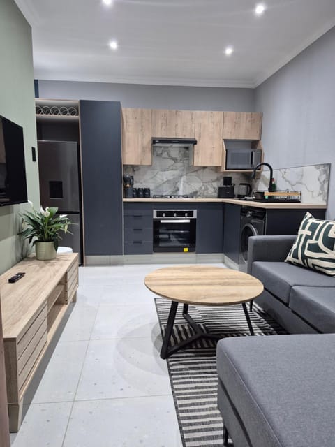 Kitchen or kitchenette, Living room, Seating area