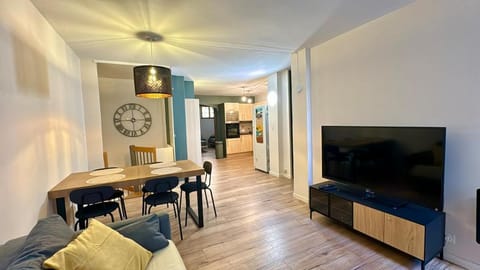 Duplex au Coeur de ville, entre Plage et Port Apartment in La Ciotat