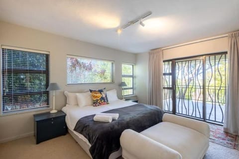 9 Pladda Drive House in Plettenberg Bay