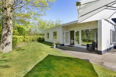 Property building, Garden, Garden view