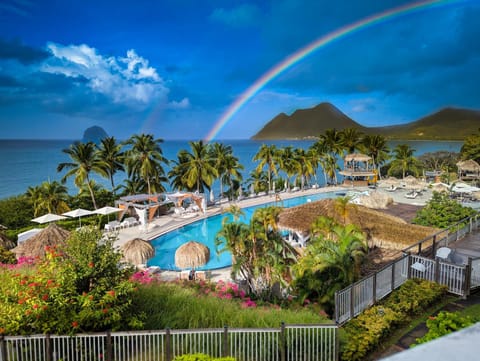 Nearby landmark, Natural landscape, Mountain view, Pool view, Sea view, Swimming pool, sunbed