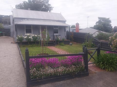 Property building, Spring, Garden