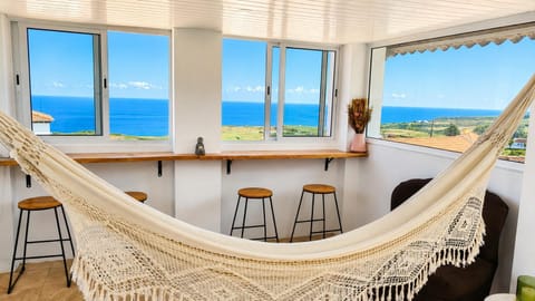 Day, Natural landscape, Solarium, View (from property/room), Living room, Seating area, Dining area, Sea view