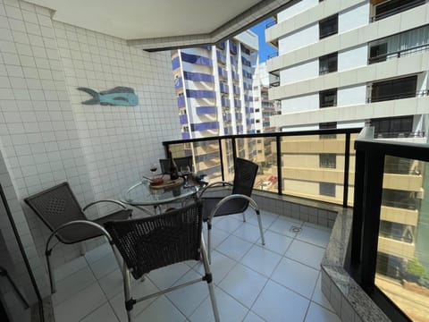 View (from property/room), Balcony/Terrace, Dining area