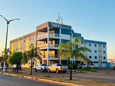 Property building, Street view, Location