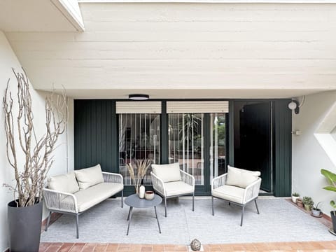 Patio, Balcony/Terrace