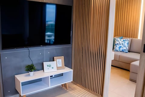 Communal lounge/ TV room, TV and multimedia, Bedroom
