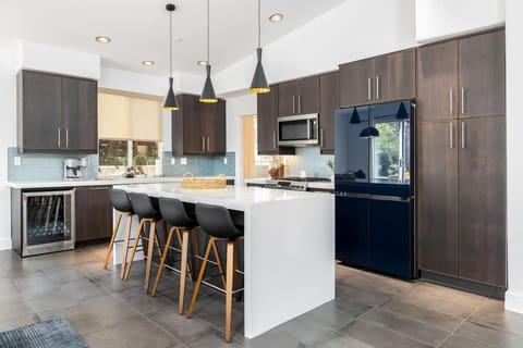 Gated Home With Pool & Hot Tub House in Vista