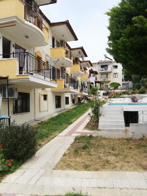 Kadınlar denizine 100 metre Apartment in Kusadasi