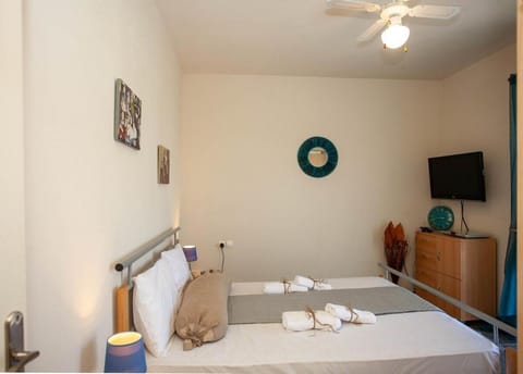 Pyrgos Spring pool apartment House in Crete