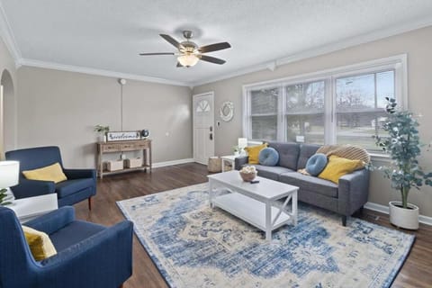 Creek Valley House that's cozy quiet and peaceful House in Alabama