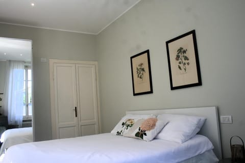 View (from property/room), Bedroom, Garden view