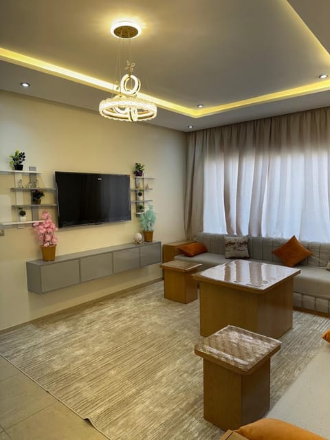 Communal lounge/ TV room, TV and multimedia, Living room, Seating area