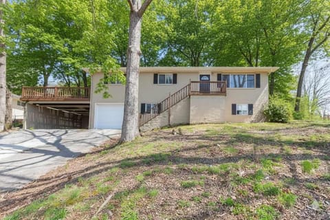 Travis' Place - Convenient and Affordable Location House in Alabama