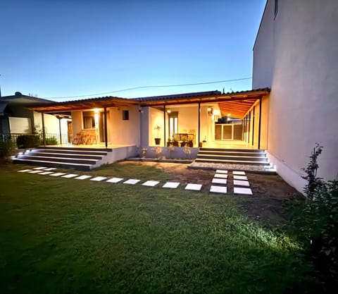Garden, Garden view