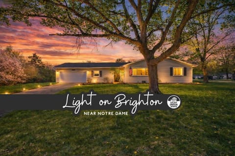 Minutes to Notre Dame - The Light on Brighton House in South Bend