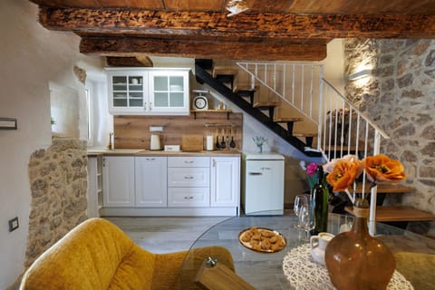 Kitchen or kitchenette, stove