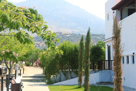 Property building, Day, Natural landscape, Mountain view