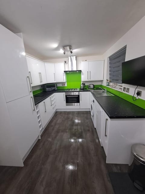 3 Bed Detached House Tottington House in Bury