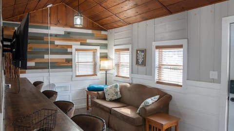 Sister Lake Cottages - Unit 5 House in Sister Lakes