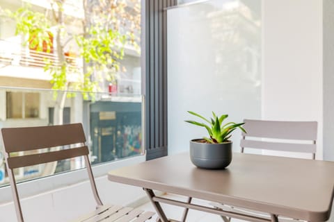Day, Balcony/Terrace