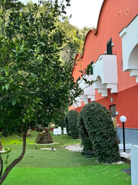 L'oblo' sul mare Sorrento Coast House in Vico Equense