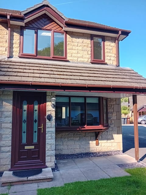 "Woodbrook" 2 Bedroom House House in High Peak District