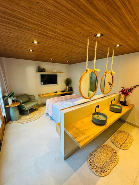 TV and multimedia, Photo of the whole room, Bedroom