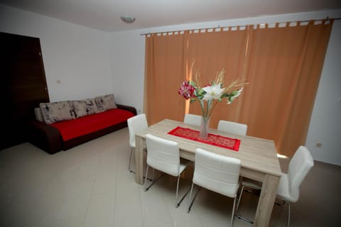 Guest House Kukuljica 2 Bed and Breakfast in Dubrovnik-Neretva County